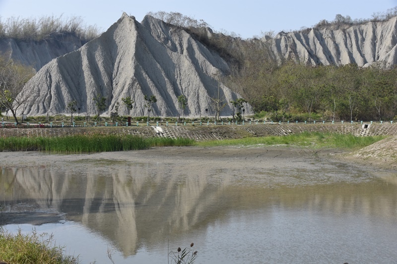 DSC_0472.JPG DSC_0472.JPG