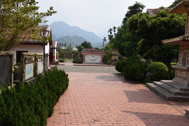 DSC_0833.JPG DSC_0833.JPG