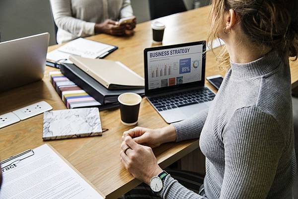 想做網路行銷不知從哪開始,免驚!點進來就對了~ 想做網路行銷不知從哪開始,免驚!點進來就對了~