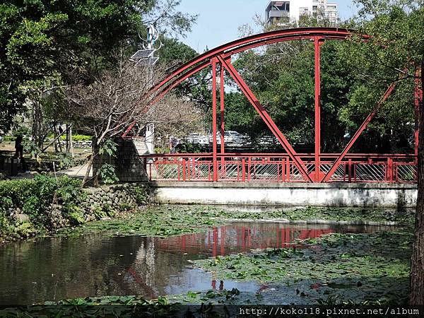 105.2.29 新竹市護城河-迎曦橋.JPG