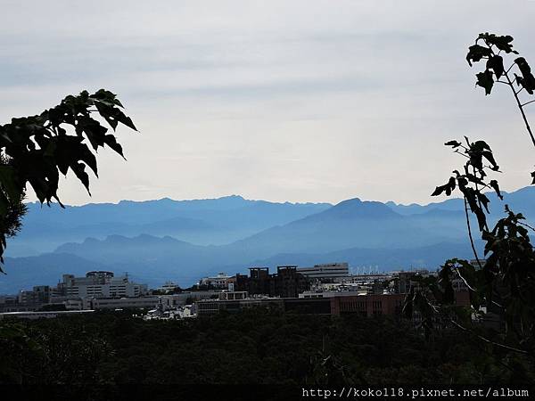 106.11.5 十八尖山3.JPG