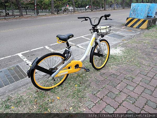 106.12.31 赤土崎公園-Obike.JPG