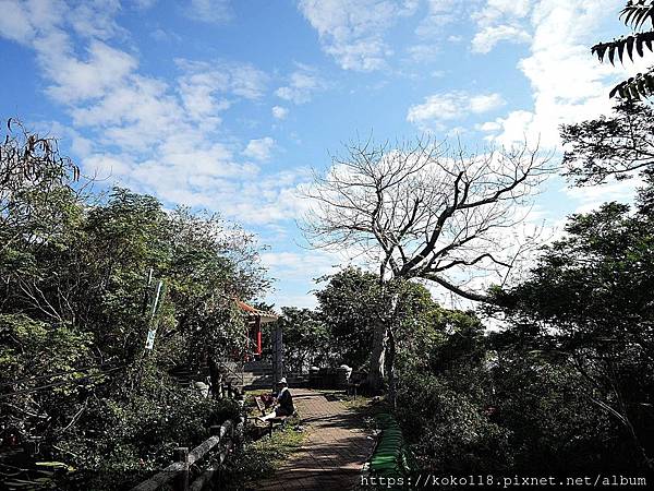 108.12.15 十八尖山-介壽亭.JPG