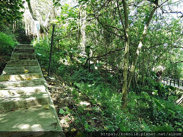 109.5.31 十八尖山-建華步道.JPG