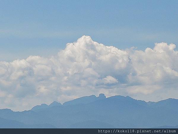 109.6.28 十八尖山-梅花亭風景4.JPG