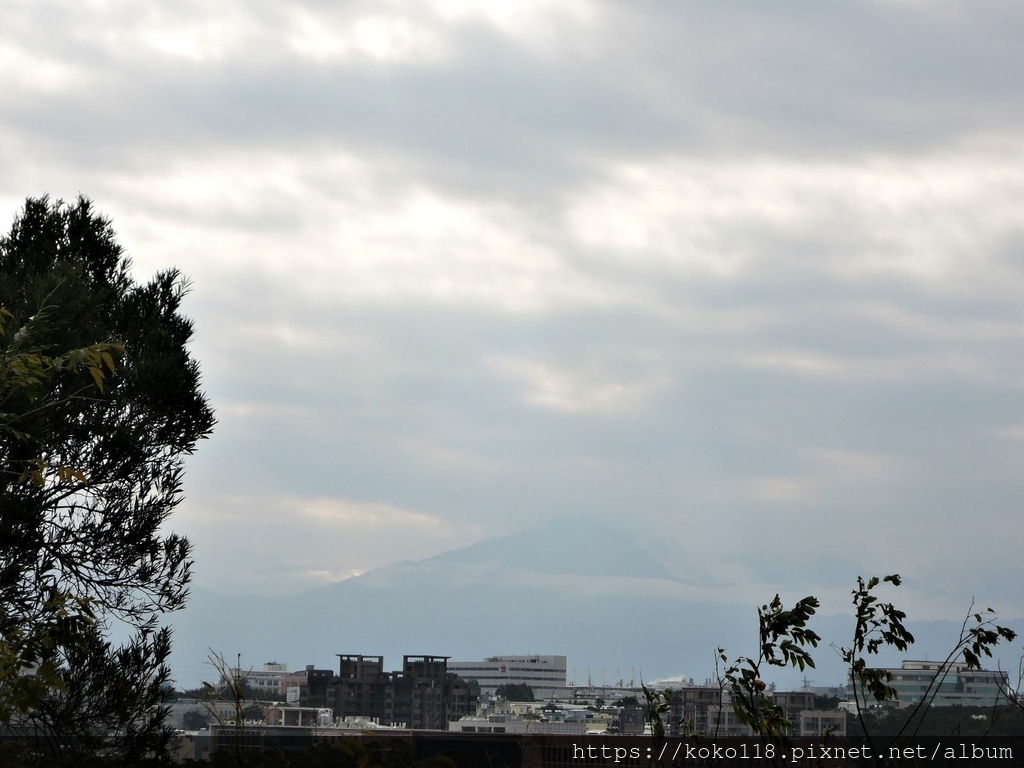 110.1.1 十八尖山9.JPG