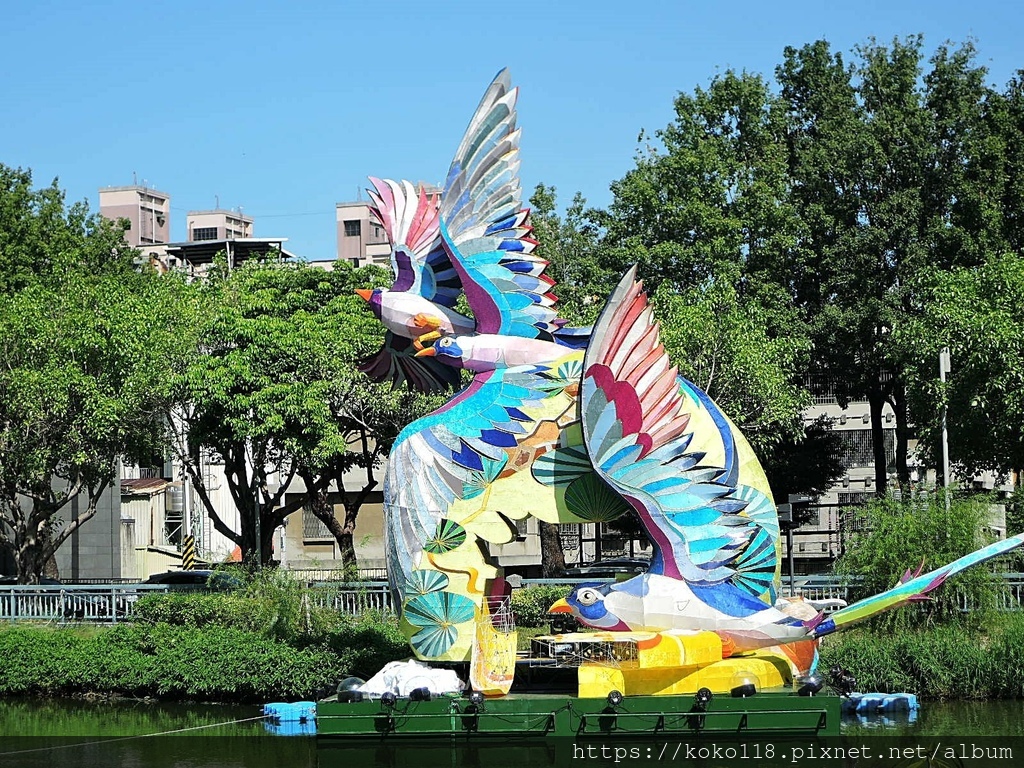 110.9.4 新竹公園-花燈-竹鵲松風迎春曦.JPG