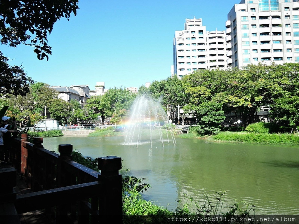 110.11.7 新竹公園-麗池.JPG