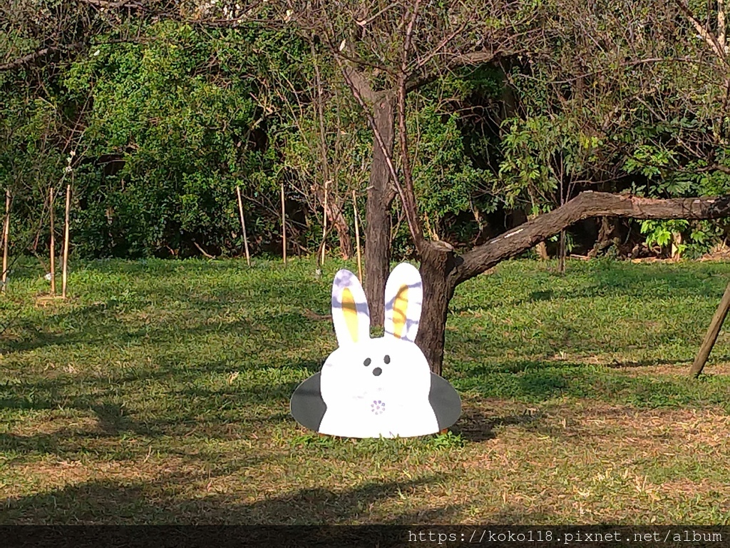 112.1.19 清華大學梅園.jpg