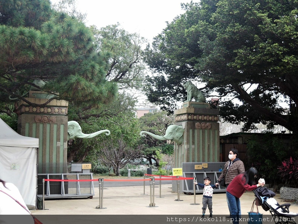 112.1.26 新竹動物園-大象門1.JPG