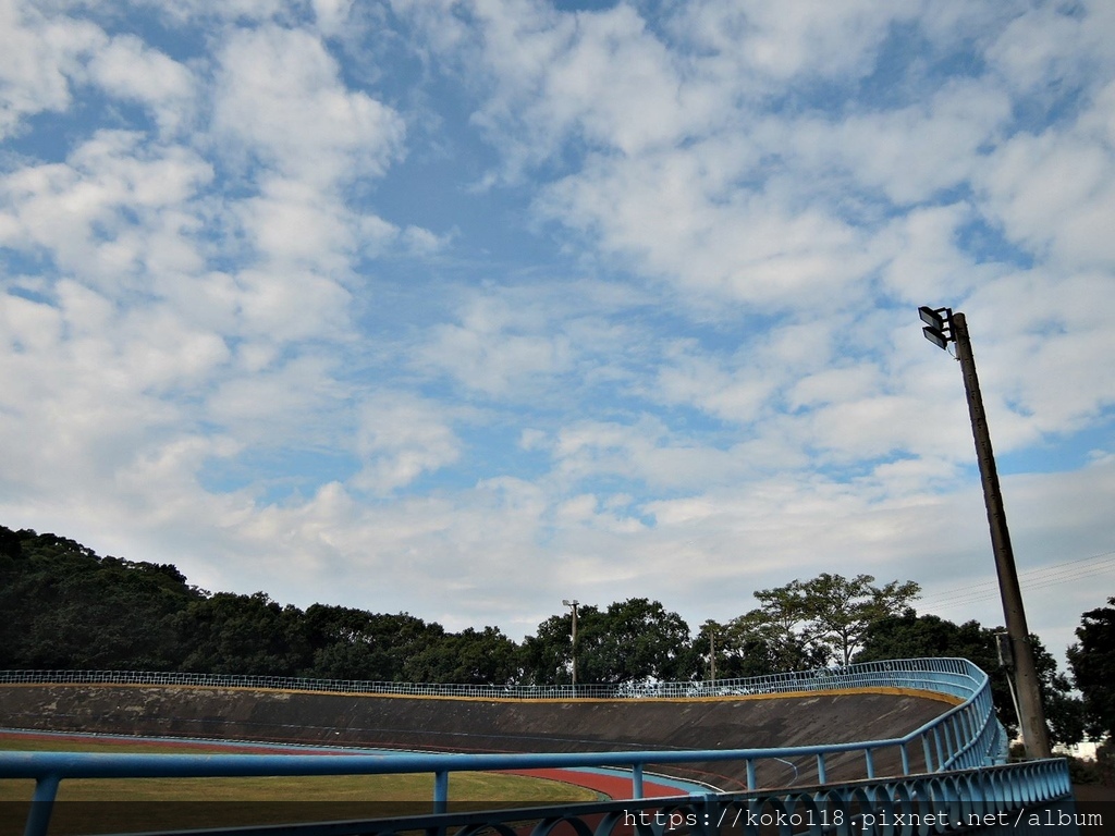 112.11.29 十八尖山-自由車場2.JPG