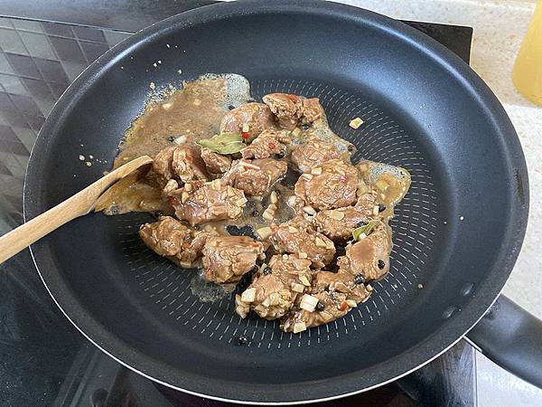 KOKO好食光｜葡萄牙酒蒜豬肉Carne de vinha 