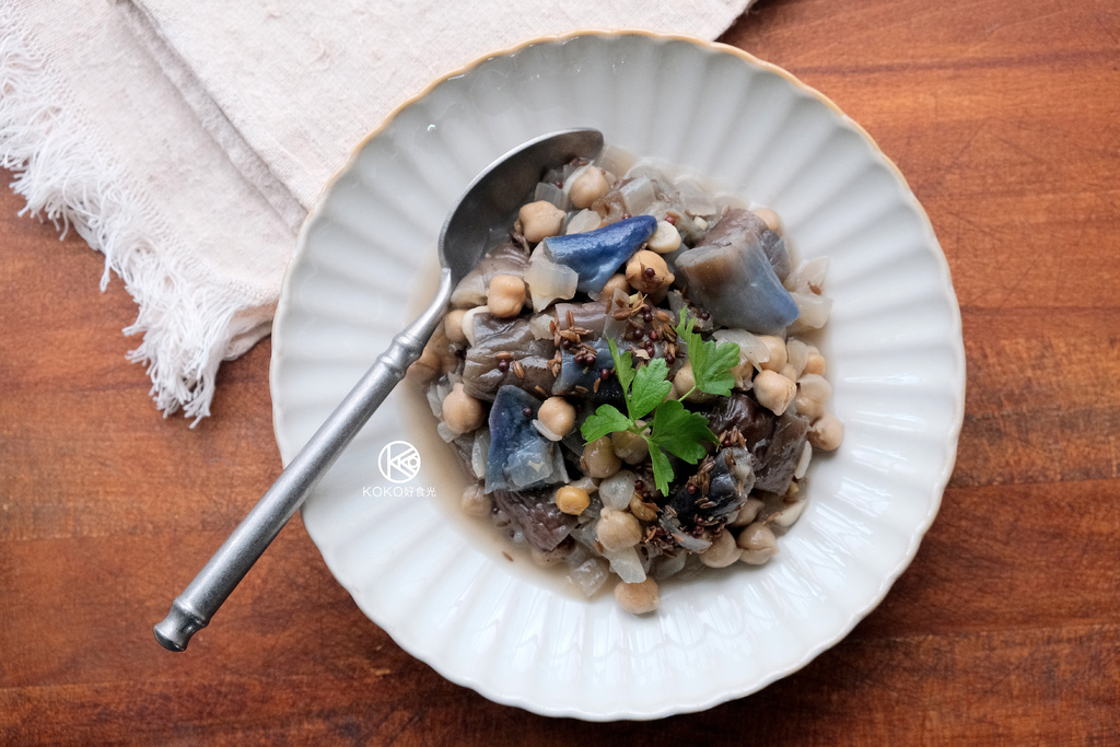 KOKO好食光｜煙燻肉桂茄子咖哩＿點一根肉桂仙女棒