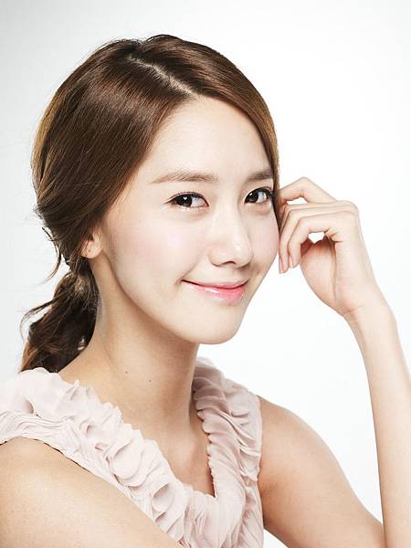 SNSD Yoona Innisfree (4)