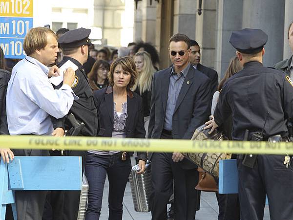 CSI: NY, 9.05 Misconceptions