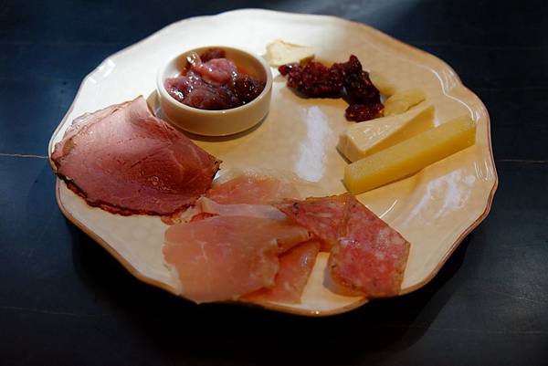 DSCF9733.jpg DSCF9733.jpg