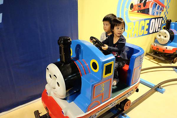 DSCF5548.jpg DSCF5548.jpg