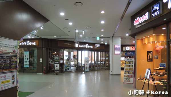 韓國自由行-首爾京畿道mega box百貨商場-caffe bene.jpg