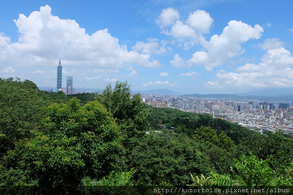 [台灣/台北] 2018.7 九五峰 - 遠眺 101 美景