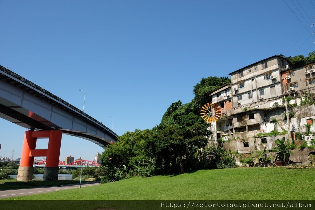 DSCF5300.jpg DSCF5300.jpg