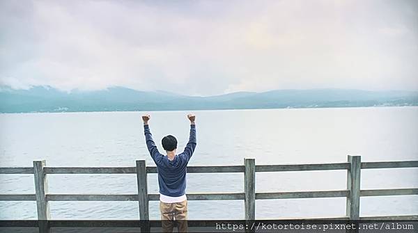 [沙發上的小幸福] 日劇 The Road to Red R