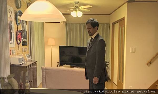 [沙發上的小幸福] 日劇 The Road to Red R