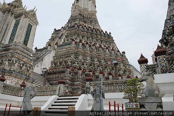 [泰國曼谷] 2022.10 清晨小旅行: 地鐵、渡輪、鄭王