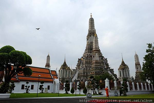 [泰國曼谷] 2022.10 清晨小旅行: 地鐵、渡輪、鄭王