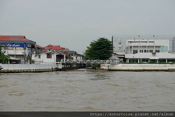 [泰國曼谷] 2022.10 清晨小旅行: 地鐵、渡輪、鄭王