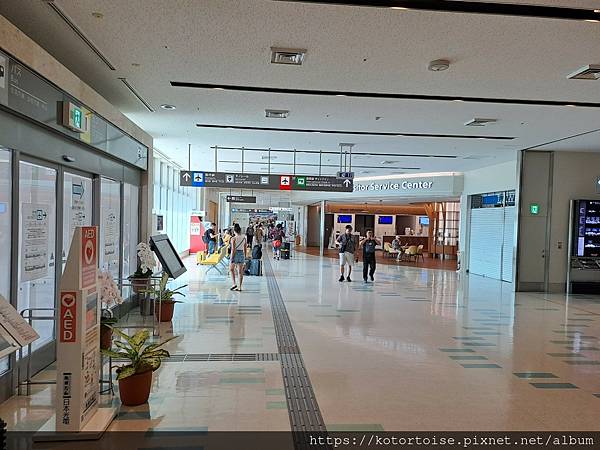 [日本沖繩] 2023.7 租車探訪美國村吃壽司