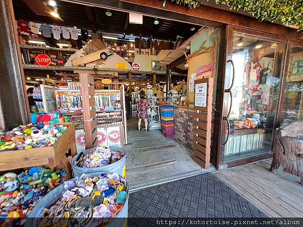 [日本沖繩] 2023.7 租車探訪美國村吃壽司