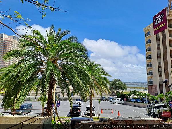 [日本沖繩] 2023.7 租車探訪美國村吃壽司