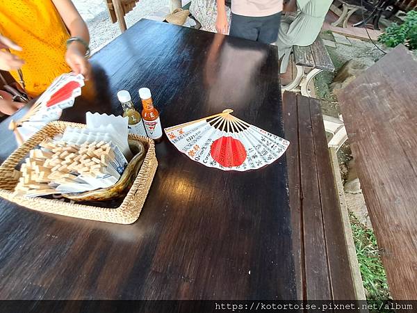 [日本沖繩] 2023.7 瀨底大橋繼續玩沙灘，秘境絕景披薩