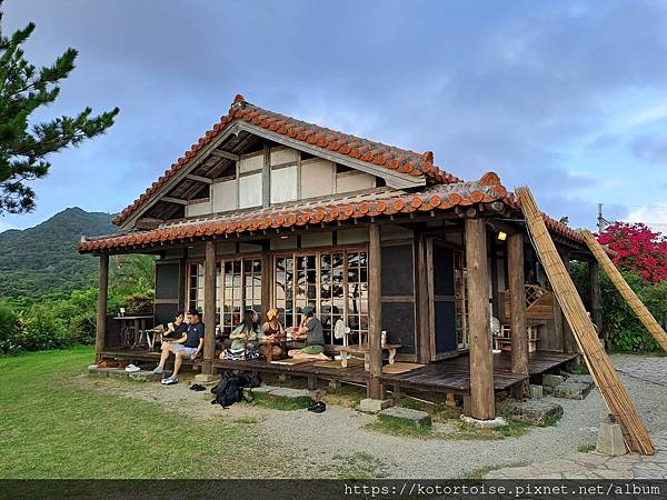 [日本沖繩] 2023.7 瀨底大橋繼續玩沙灘，秘境絕景披薩