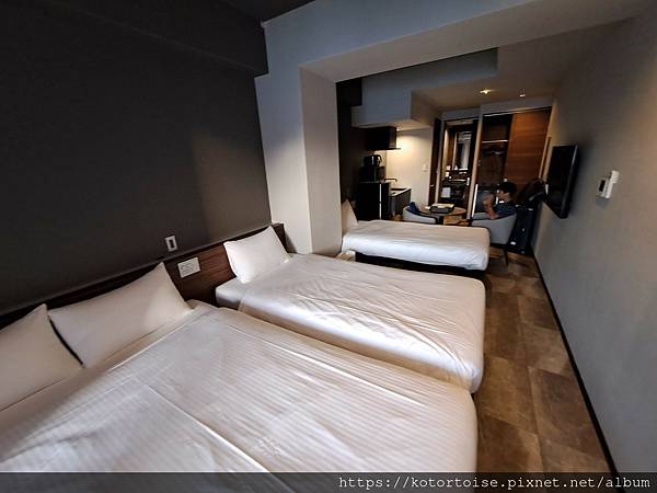 [日本沖繩] 2023.7 一戶建，泳池別墅，還是市區酒店 