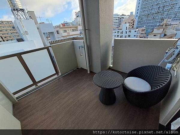 [日本沖繩] 2023.7 一戶建，泳池別墅，還是市區酒店 