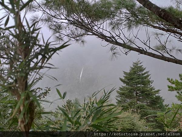 [台灣/南投花蓮] 2023.10 淒風苦雨的奇萊主北行 (