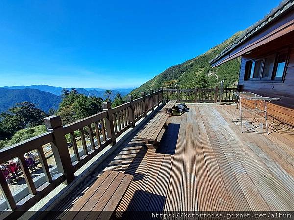 [台灣/南投] 2023.11 雲海日出黃金大草原: 奇萊南