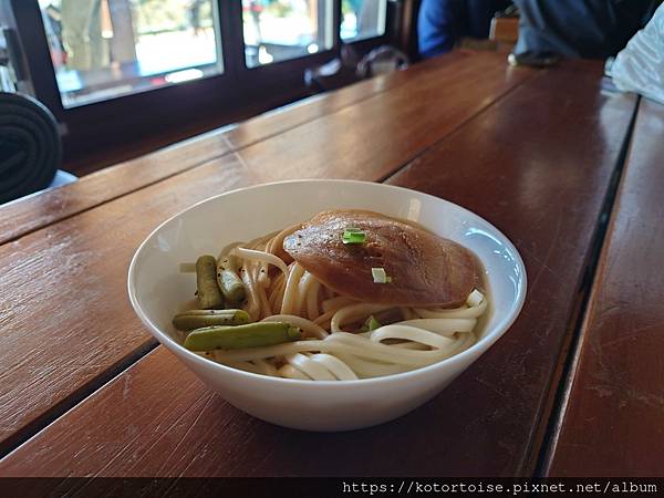 [台灣/南投] 2023.11 雲海日出黃金大草原: 奇萊南