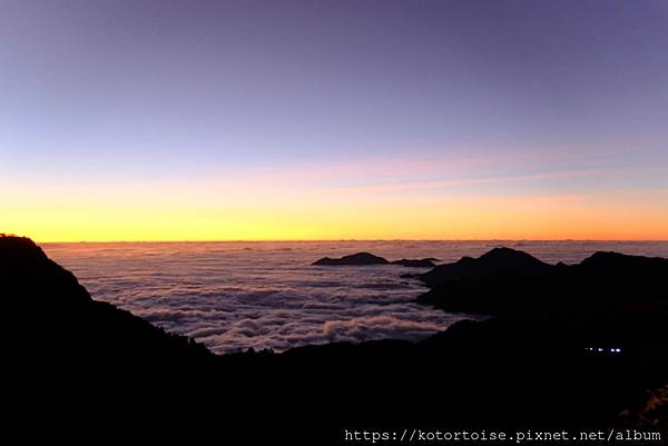 [台灣/南投] 2023.11 雲海日出黃金大草原: 奇萊南