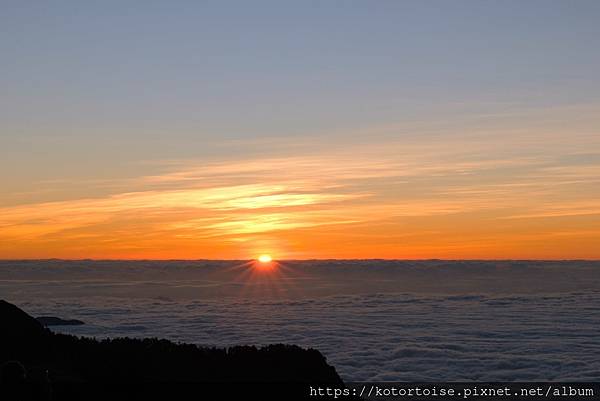 [台灣/南投] 2023.11 雲海日出黃金大草原: 奇萊南
