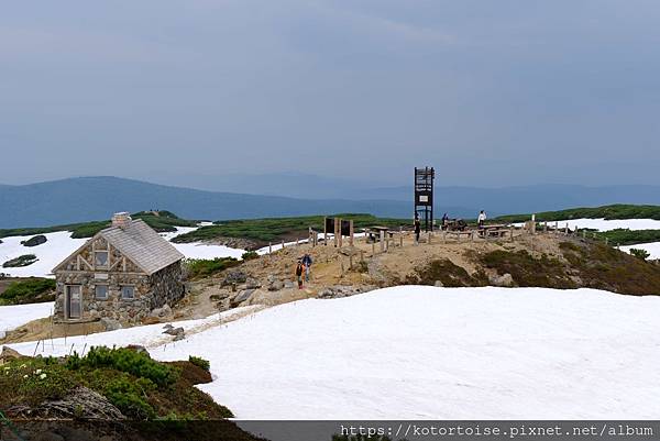 [日本北海道] 2025.6 夏日炎炎,旭岳健行賞雪