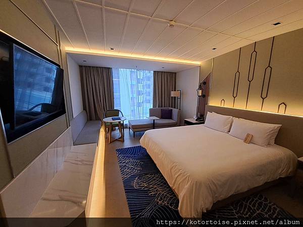 [泰國曼谷] 2025.10 河道上,和當地人一起吹風賞景