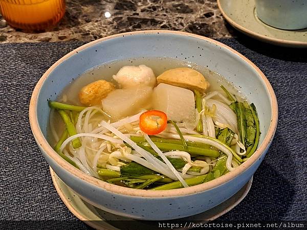 [泰國曼谷] 2025.10 河道上,和當地人一起吹風賞景