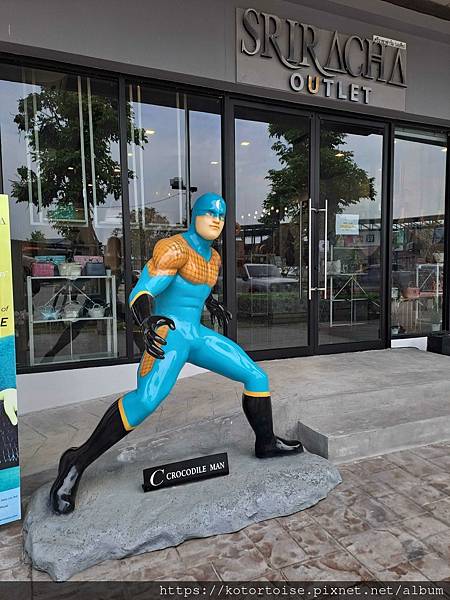 [泰國曼谷] 2025.10 跟著一日團參訪丹嫩莎朵水上市場