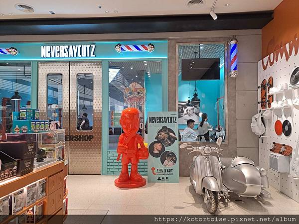 [泰國曼谷] 2025.10 河道上,和當地人一起吹風賞景