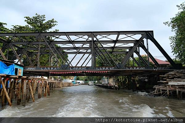 [泰國曼谷] 2025.10 河道上,和當地人一起吹風賞景