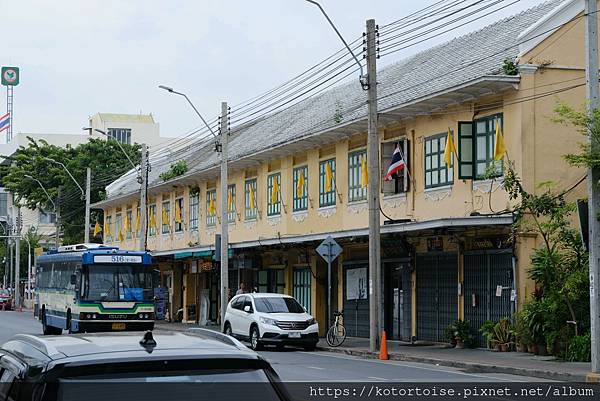 [泰國曼谷] 2025.10 河道上,和當地人一起吹風賞景