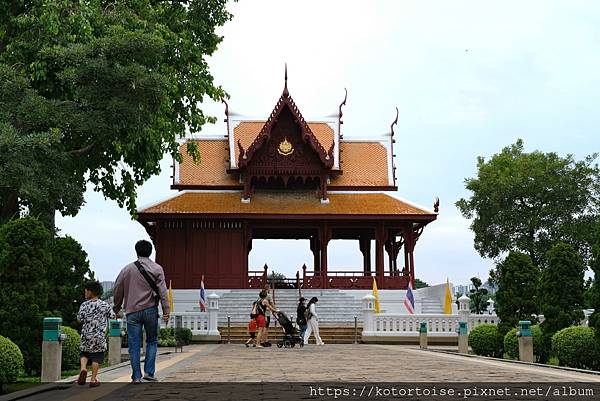 [泰國曼谷] 2025.10 河道上,和當地人一起吹風賞景