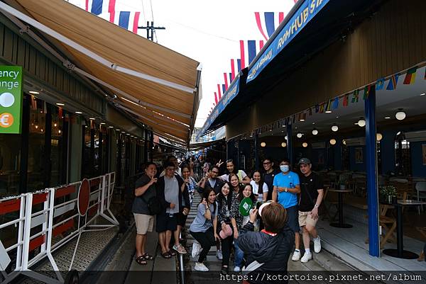 [泰國曼谷] 2025.10 跟著一日團參訪丹嫩莎朵水上市場